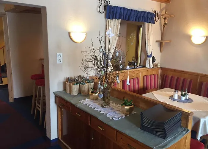 Konukevi Schoene Aussicht *